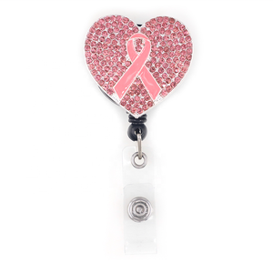 Badge rétractable en forme de cœur avec strass roses, accessoires pour infirmières, sensibilisation au cancer du sein pour l'<span class=keywords><strong>octobre</strong></span>, vente en gros - Product Image 1