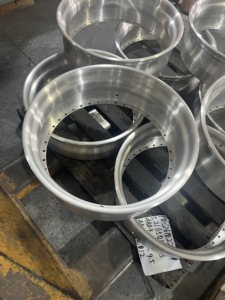 Mforged Mezze Cerchi Interne Forgiate 12 13 14 15 16 17 18 19 20 Pollici 40 Fori 6061-T6 per Costruttori di Cerchi a 3 Pezzi - Product Image 3