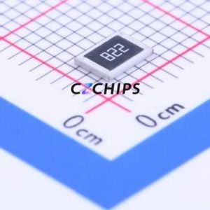 Résistance SMD CR1812J8K20E04Z 1812 (Type : Film Épais) (Résistance : 8,2 kOhm Précision : 5%) - Product Image 1
