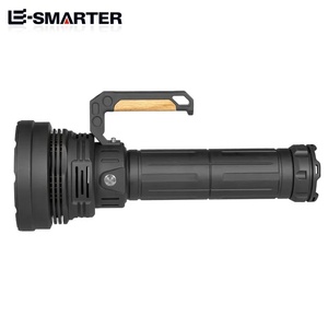 Super fort éclairage extérieur longue portée haute puissance charge corps en aluminium lumière de poche d'urgence lampe de poche étanche torche - Product Image 4