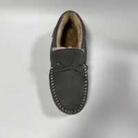 Mocassins pour hommes en daim de vache avec doublure en fausse fourrure, lacets en cuir, semelle TPR, fabrication directe OEM ODM, chaussures chaudes d'hiver