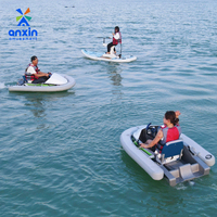 Équipement d'amusement aquatique commercial, kart aquatique gonflable pour une personne, bateau électrique, mini jet ski portable