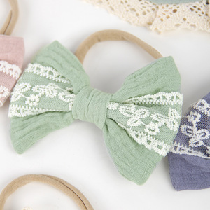Set di 3 Bavaglini Morbidi in Cotone Regolabili per <span class=keywords><strong>Neonati</strong></span>, Bandana per Bambini e Bambine, Asciugamano per Alimentazione e Saliva - Product Image 2