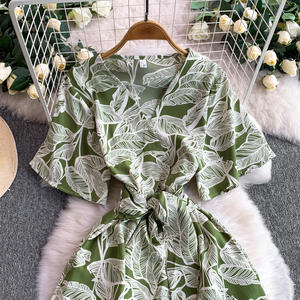 Abito con Scollo a V Incrociato Stampato per Donna, Stile Vacanza Autunno-Inverno, Vestito Lungo Aderente con Cintura e Volant - Product Image 5