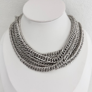 Collar <span class=keywords><strong>Martingale</strong></span> Clásico Ajustable de Eslabones Planos de Triple Fila para Adiestramiento Canino, Cadena Plateada con Colgante de Luna Creciente de Cristal, Regalo - Product Image 3