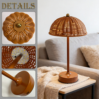 Lampe de table unique pour intérieur et extérieur, en rotin synthétique, rechargeable, à commande tactile, à intensité variable, avec abat-jour en rotin synthétique