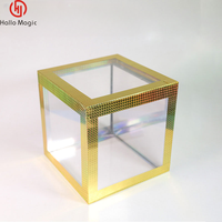 Les fleurs apparaissent dans une boîte transparente astuces scène magique instantanément accessoires fantastiques
