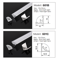 Perfil de aluminio LED en forma de V DGLUX, canal de luz lineal triangular con difusor de PC para tiras de luces LED de 10 mm