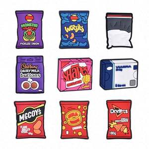 Vente en gros de breloques pour chaussures en PVC souple pas cher Cartoon Drink Cup Snack Sandals Australian Fast Food Clog Accessories - Product Image 3