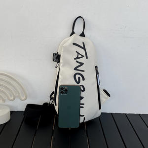Sac bandoulière Tangrun7 pour homme, en nylon, grande capacité, ultraléger, sac de poitrine pour les loisirs et les voyages, été 2025, imprimé noir et blanc - Product Image 4