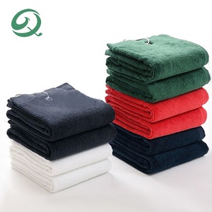 Venta al por mayor de toallas de <span class=keywords><strong>golf</strong></span> de triple pliegue logotipo personalizado bordado deportes gimnasio toalla algodón toallas de <span class=keywords><strong>golf</strong></span> con gancho - Product Image 1