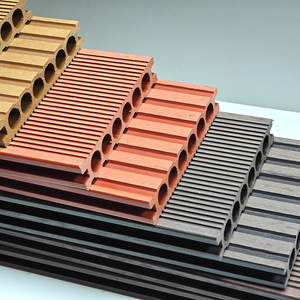 Tarima Exterior <span class=keywords><strong>de</strong></span> WPC con Relieve 3D, Portátil, Coextruida, para Piscinas - Product Image 1
