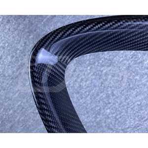 กันชนหน้ารูปตัววีทำจากคาร์บอนไฟเบอร์แห้งสำหรับ Alfa Romeo Giulia 2016-2023 - Product Image 5