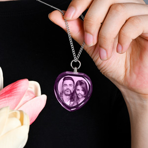 Dropshipping Gift Laser Engraved Crystal Necklace 3D Stereoscopic Engraved Portrait Pet Photo Memorial <strong>Pendant</strong>