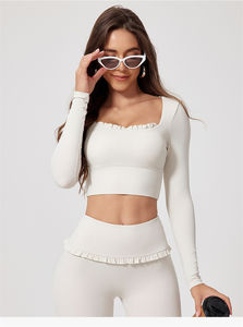 Комплект женской элегантной спортивной одежды с рюшами: топы с длинным рукавом и расклешенные брюки для осени и зимы, для активного отдыха, бега, спортзала, йоги и тренировок - Product Image 3