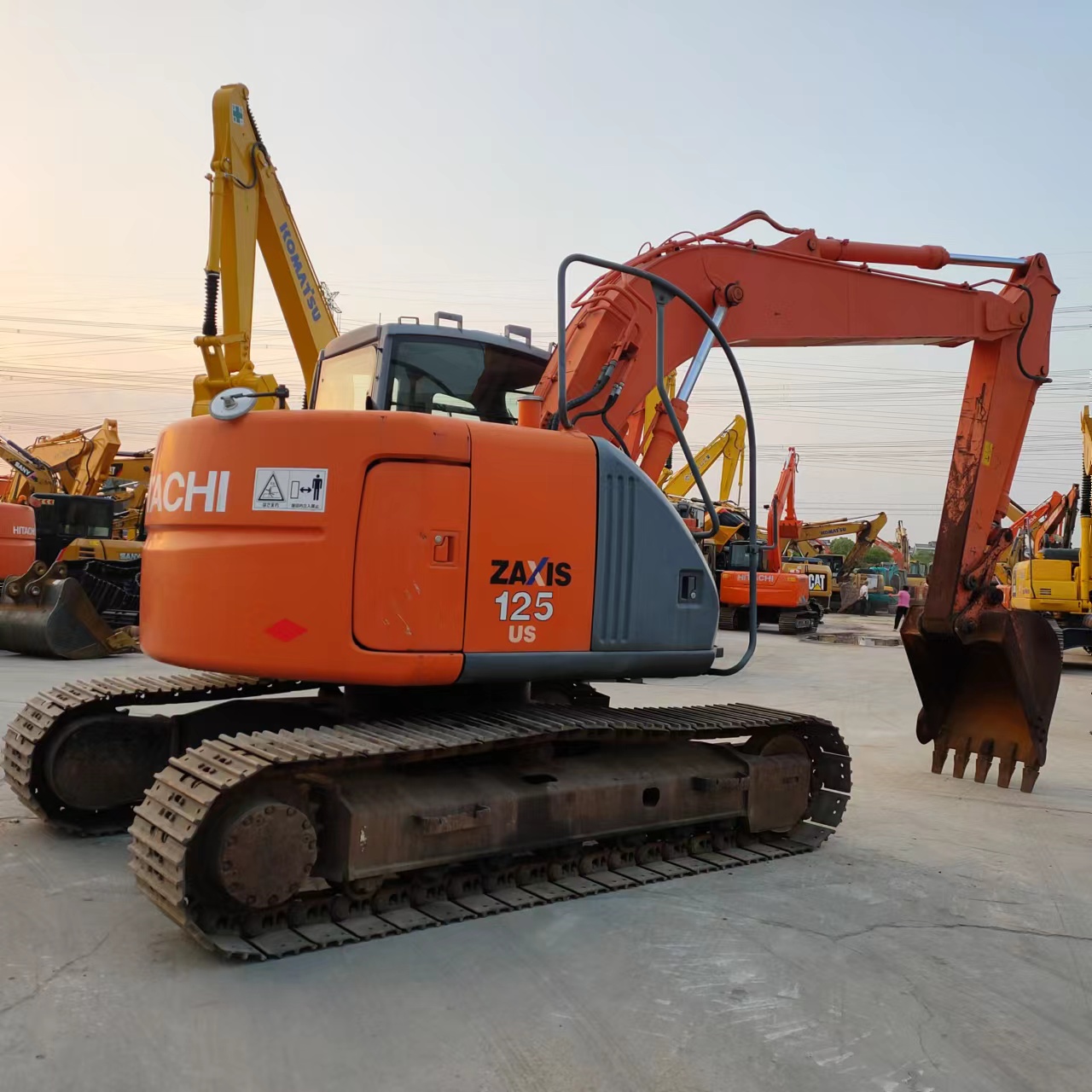 Used Hitachi ZX125US Excavator 12 Ton 0.4m Bucket Capacity
