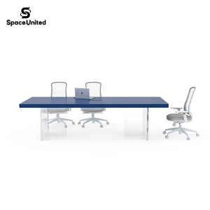 Postes de travail minimalistes en bois massif et tables de conférence de luxe SpaceUnited - Product Image 6