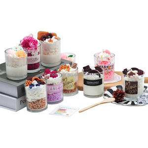 <span class=keywords><strong>Bougie</strong></span> d'aromathérapie artisanale écologique en cire de soja, best-seller transfrontalier, design gâteau à la crème de fraise, sans fumée, pour Diwali - Product Image 6