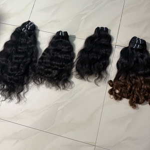 Extensions de cheveux humains bouclés indiens vierges non traités Paquets de cheveux en vrac à vagues profondes pour cheveux bouclés Styles ondulés en gros - Product Image 4