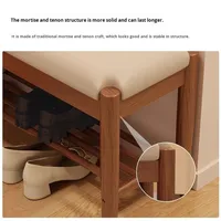 Banc de rangement pour chaussures en bois avec coussin en similicuir crème et étagère à lattes pour entrée, couloir, maison