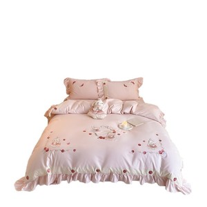 Parure de lit quatre pièces en coton peigné 100S à imprimé lapin mignon style français pour filles, automne-hiver - Product Image 5