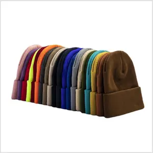 Оптовая продажа, осенние и зимние теплые вязаные шапки бини, чистая простая акриловая вязаная шапка, индивидуальный логотип для взрослых