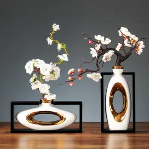 Dekorasi Rumah Nordic Modern Pedesaan Modern Dekoratif Grosir Keramik Vas Bunga Keramik Vas dengan Tanaman Buatan