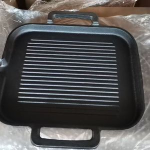 Wajan Besi Cor Persegi Pegangan Ganda Desain Minimalis Modern Tanpa Lapisan Kimia untuk Memanggang Steak, Daging Panggang, dan Menggoreng Ikan - Product Image 3
