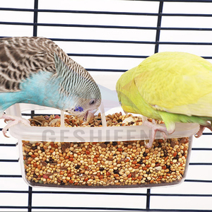 Vogelfutterspender Spritzwassergeschützte Vogelfutterschalen aus Kunststoff für Käfige Futterspender Taubenfutterspender zum Verkauf - Product Image 2