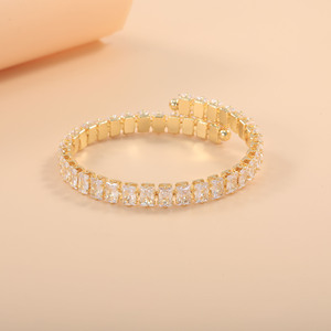 Bracelet élastique étincelant en zircon plaqué or, bijou de fête en alliage de zinc serti en canal - Product Image 2