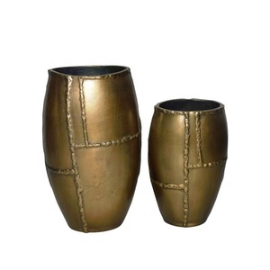 Vendita calda vaso di fiori in metallo dorato moderno vaso di fiori per arredamento per la casa mobili più venduti vaso antico decorazione di nozze - Product Image 1