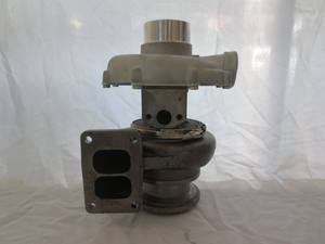 Turbocompresor VTA28 (Números de pieza 3519056, 3803130, HC3-2, NTE300) para Varios Motores Cummins VTA28. - Product Image 3