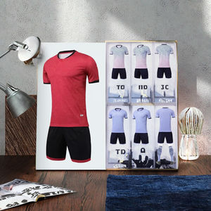 Nuovi Modelli Unisex di Abbigliamento da Calcio ad Asciugatura Rapida, Kit 100% Poliestere, Set Personalizzati con Stampa Digitale, Design Personalizzato per Adulti - Product Image 3
