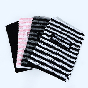 <span class=keywords><strong>Passamontagna</strong></span> Invernale Fatto a Mano in Acrilico con Orecchie di Gatto a Righe, Maschera da Sci Integrale per Donne - Product Image 4