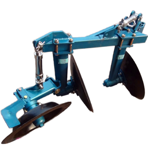 Aratro a dischi per l'uso posteriore su trattori agricoli a mano, ideale per la lavorazione del terreno agricolo. - Product Image 4