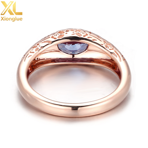Bague Vintage en Alexandrite, Coupe Ovale, Solitaire, Pierre Précieuse en Alexandrite Sculptée, Or Rose 14 carats, Bijoux Fins pour Fiançailles et Mariage - Product Image 5