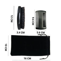 Kit de brosse de peigne à barbe en poils de sanglier en bois Logo personnalisé boîte-cadeau de Salon de coiffure/sac brosse à barbe et ensemble de peignes pour hommes