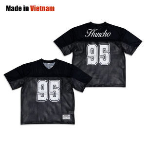 Camiseta de fútbol personalizada, diseño de malla sublimada, camiseta de fútbol americano transpirable de gran tamaño - Product Image 1