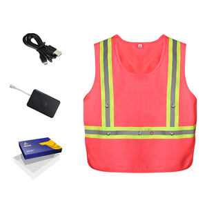 Quần Áo Dải Phản Quang Cho Trẻ Em Có Đèn Led Logo Theo Yêu Cầu Của Nhà Máy Đồng Phục An Toàn <span class=keywords><strong>Hi</strong></span> <span class=keywords><strong>Vis</strong></span> Áo Ghi Lê Cho Trẻ Em Đi Xe Đạp Giao Thông Chạy Bộ - Product Image 4