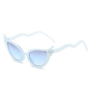 2023 Offres Spéciales Cat Eye Lunettes de soleil Chine Bonne qualité Hommes et femmes <span class=keywords><strong>Serpent</strong></span> Lunettes de soleil - Product Image 6