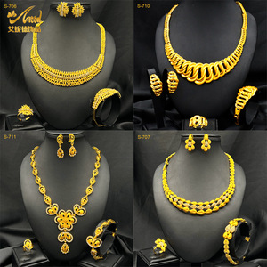 Wholesale Statement <strong>Costume</strong> Accessories High Quality Dubai <strong>Indian</strong> <strong>Jewelry</strong> Sets 24k Gold Plated Wedding Bridal <strong>Jewelry</strong> Set - Product Image 2