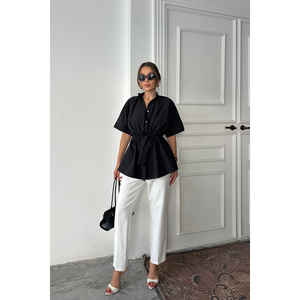 Blusa de Popelina con Detalle de Fruncido en la Cintura, Blusa Negra para Mujer, Manga Corta, Corte Ajustado, Top Moderno - Product Image 5