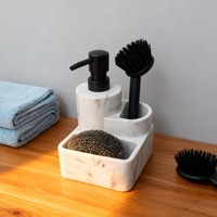 Distributeur de savon de cuisine multifonctionnel 3-en-1 en résine, design moderne sur pied, avec support pour éponge et brosse, et conception étanche