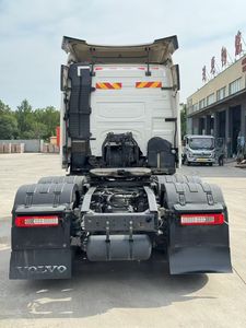 Camión Tractor Volvo FM460 de Segunda Mano, Modelo <span class=keywords><strong>2021</strong></span>, Motor de 460HP, Tracción 6x4, Cabina Alta, Eficiente en Consumo de Combustible, con Cabina Dormitorio - Product Image 4