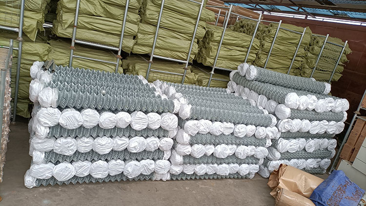 Pvc Coated / Galvanized 10 Gauge Chain Link Fencing Anti Rust