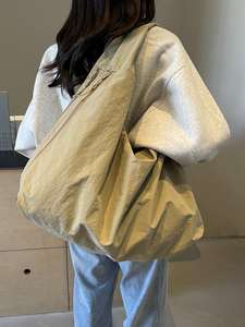 Women's large capacity casual nylon shoulder bag autumn and winter new casual shoulder bag - Product Image 4