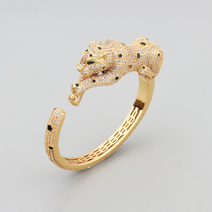 Commercio all'ingrosso delle donne del nuovo arrivo set di gioielli di moda della ragazza zircone cubico gioielli <span class=keywords><strong>argento</strong></span> oro <span class=keywords><strong>bracciale</strong></span> e anello - Product Image 5