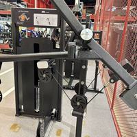 Machine de tirage vertical MND à cadre en acier, équipement de fitness professionnel robuste pour l'entraînement de force en milieu commercial