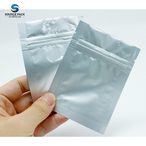 Một bên rõ ràng <span class=keywords><strong>resealable</strong></span> Laser lá Phụ kiện bao bì Holographic 3 bên Con dấu nhựa phẳng dây kéo túi với cửa sổ - Product Image 6