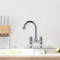 Robinet de cuisine en laiton commercial au design moderne Robinet d'évier purificateur à double poignée avec tuyau court de 3 pouces en laiton